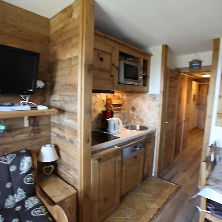 2p Avec Balcon, Wifi Et Casier A Skis A - Fr-1-314-128 * Avoriaz